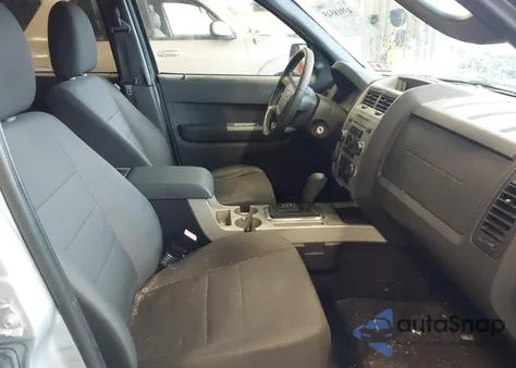 2011 Ford Escape Xlt from USA, damaged, VIN 1FMCU0DG7BKC52632